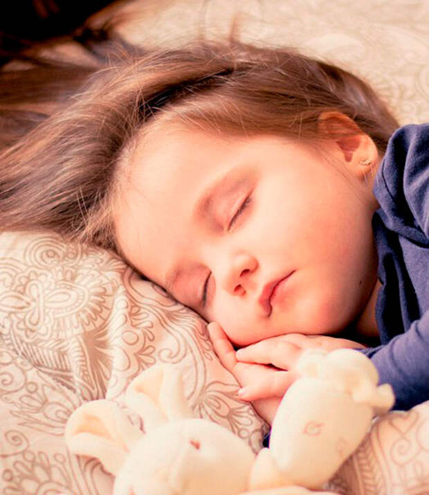 Петь ли детям колыбельные?