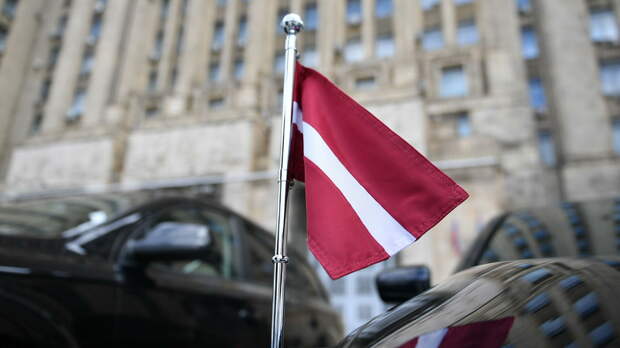 МИД Латвии сообщил о задержании россиянина Силонова 