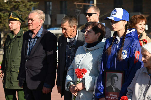 Воинские почести красноармейцев в Барнауле / Фото: barnaul.org