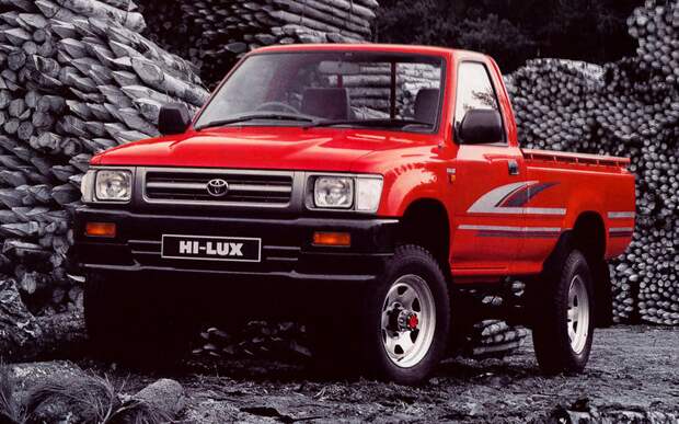 5. HILUX (N40, 1983). авто, история, тойота, факты