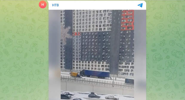 Толкающего фуру гаишника сняли на видео в Реутове