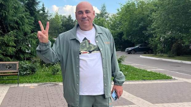 Иосиф Пригожин показал трогательный кадр с внучкой