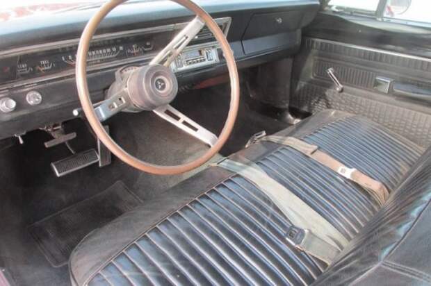 Dodge Dart Swinger 1969 года, который почти 40 лет простоял в гараже