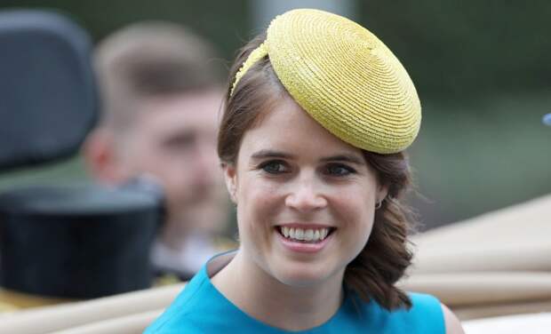 Принцесса Евгения поделилась новой фотографией сына по особенному поводу