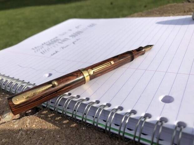 12. "Моя перьевая ручка Waterman 52. Ей 97 лет" 12. "Моя перьевая ручка Waterman 52. Ей 97 лет"