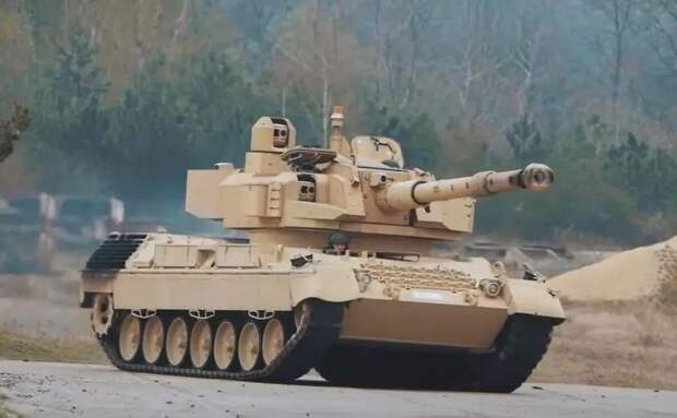 Танк, почти САУ и машина огневой поддержки в одном лице: на Украине засветился