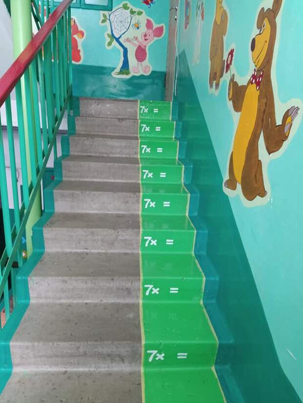 Потрясающие расписные подъезды