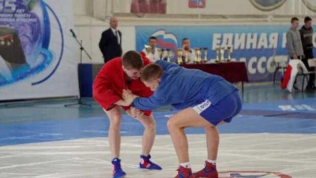 Смоленские спортсмены приняли участие во Всероссийском турнире по самбо