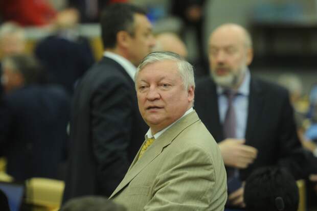 16-кратный чемпион мира по шахматам признался в возможности отъезда из СССР