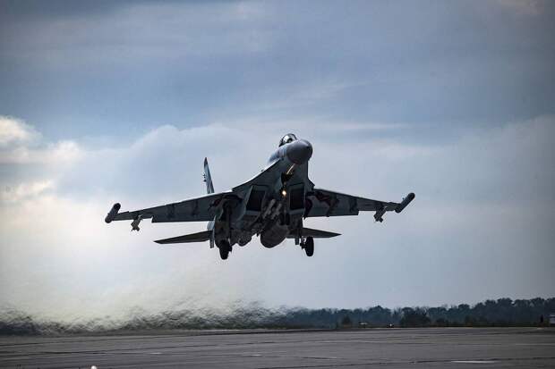 В США у российского Су-35 нашли серьезную проблему