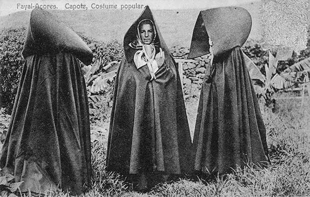 Старинные фото португальских женщин в гигантских капюшонах с Азорских островов