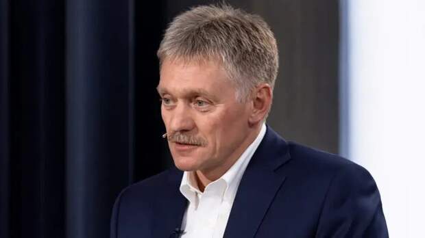 «Говорить будут военные»: Кремль обозначил позицию РФ перед встречей в Абу-Даби