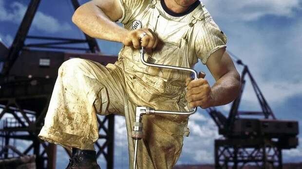 «Возврат в ХIX век»: в России возмутились предложению шестидневной рабочей