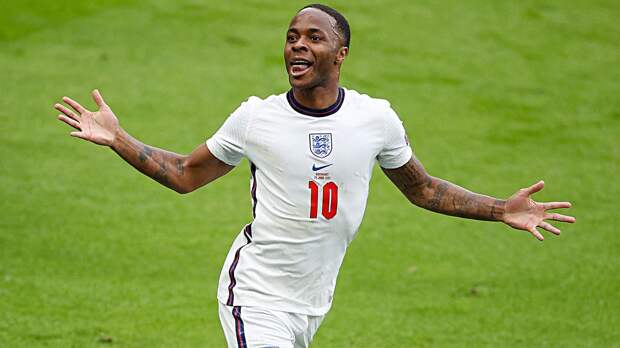 «Челси» объявил об уходе Стерлинга