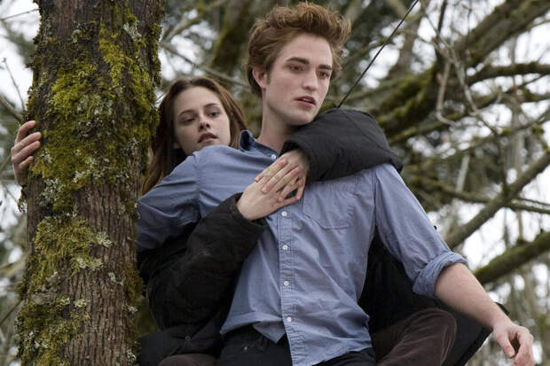 Актер Роберт Паттинсон публично высмеял бывшую возлюбленную Кристен Стюарт