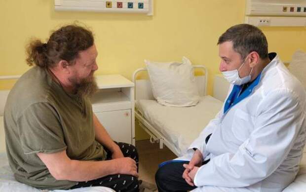 Отец Евгений лишился левого глаза в результате атаки вражеского дрона в Судже