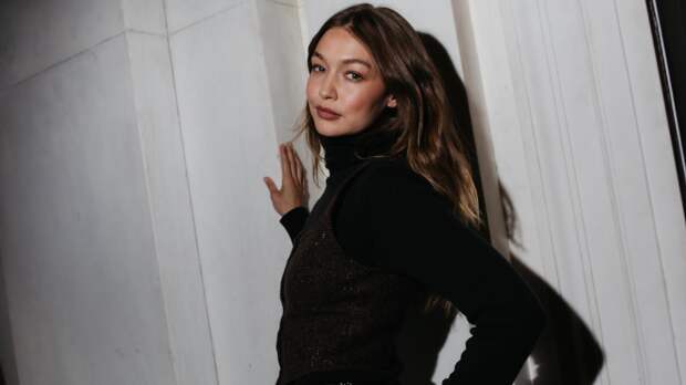 Джиджи Хадид поделилась трогательным моментом с дочерью