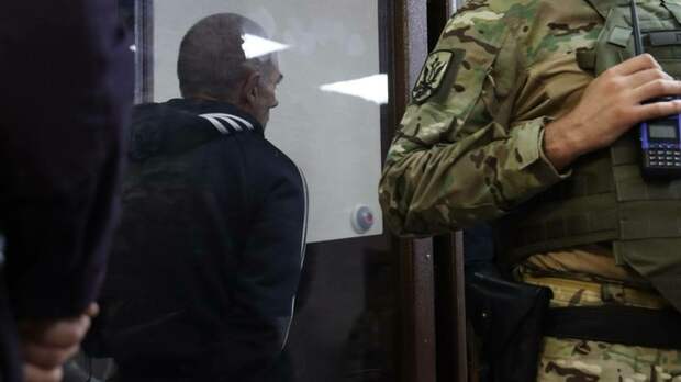 Родственники осужденного маньяка Манишина пока не просили о госзащите