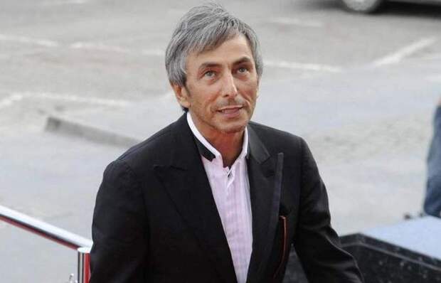 Скандалы, романы и роковой выстрел: драматичная судьба Умара Джабраилова, которую раскрыли его дочери