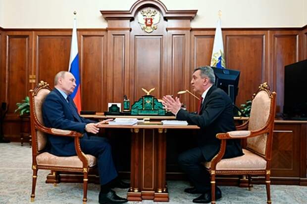 Путин пообещал помочь со строительством пантеона в Беслане