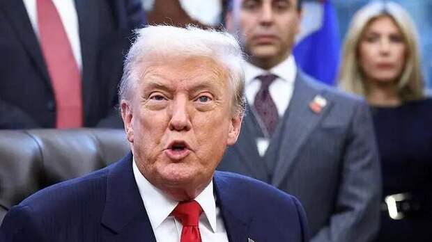 Прибыльное сумасшествие Трампа. Кто зарабатывает на войне, когда британцы и весь остальной мир нищают