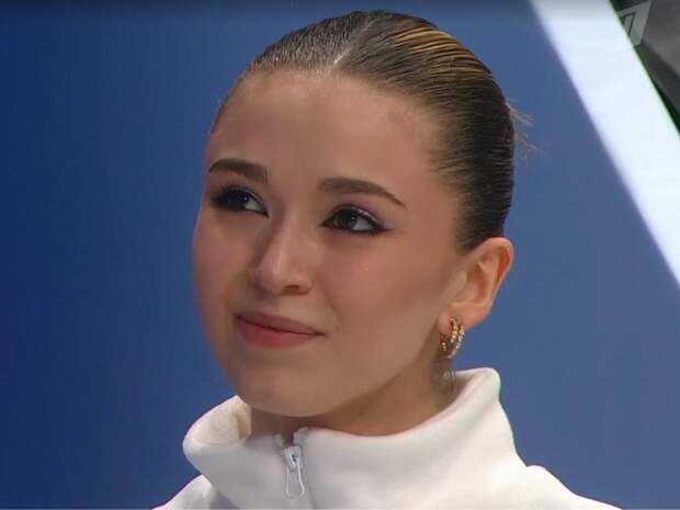 Валиева после дисквалификации и Трусова после родов вернулись на большой лед