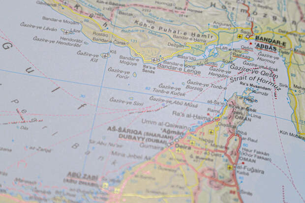 Иранские военные предложили странам сделку для прохода Ормузского пролива