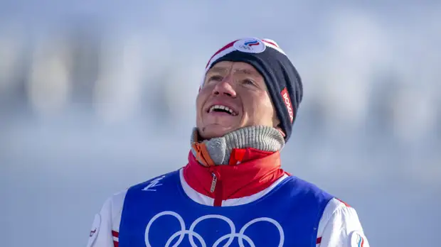 Большунов ответил на вопрос о призовых за выступление на Олимпиаде-2022