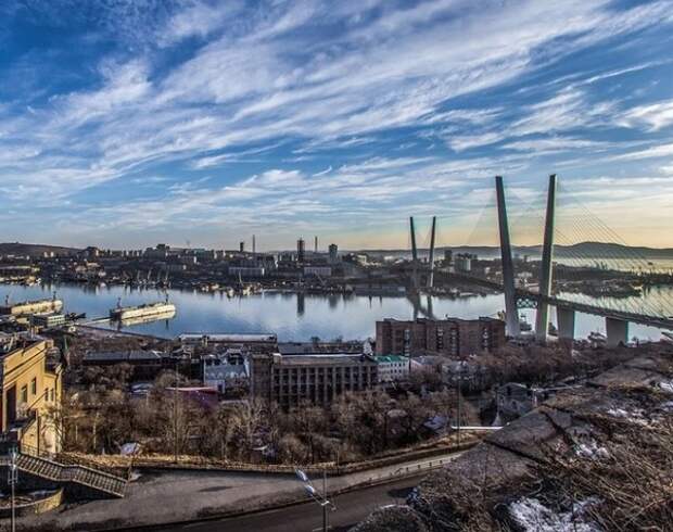 Названы сроки закрытия генконсульства США во Владивостоке