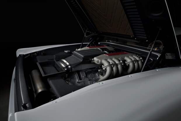 Восхитительный рестомод Ferrari Testarossa из Швейцарии