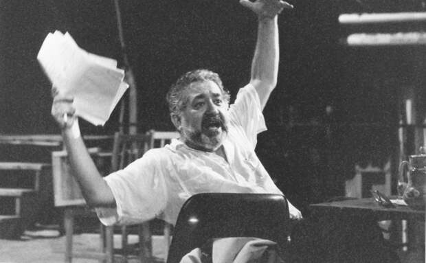 В Петербурге пройдёт большая выставка, посвящённая Льву Додину