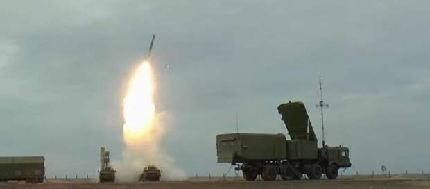Комплекс С-400, стрельбы. Источник изображения:
