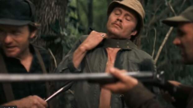 Jon Voight stars in Deliverance.