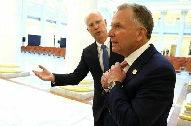 Axios: Уиткофф тайно встретился с сыном последнего шаха Ирана Пехлеви