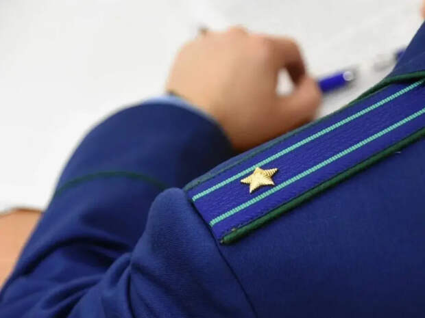 Уголовное дело о крупной взятке в налоговой службе возбуждено в Новосибирске