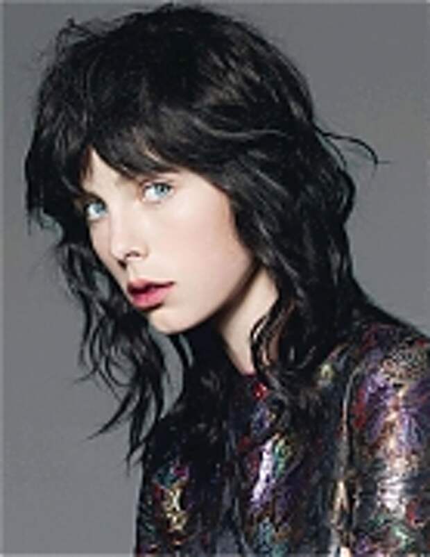 Эди Кэмпбелл (Edie Campbell) в фотосессии Лиз Коллинз (Liz Collins) для журнала ELLE France (сентябрь 2014)