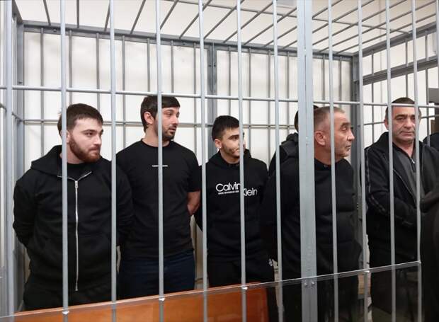 Суд внес изменения в приговор фигуранту дела о расправе над байкером в Москве