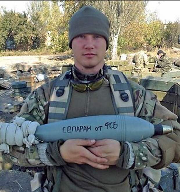 CmR5IHSW8AAKHSL.jpg
