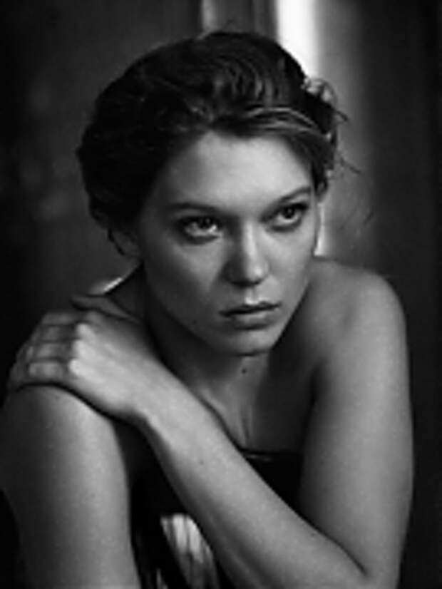 Леа Сейду (Lea Seydoux) в фотосессии Питера Линдберга (Peter Lindbergh) для журнала Interview (сентябрь 2014)