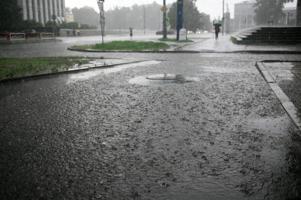Ливни, гроза и град: в Краснодарском крае в период с 11 по 13 мая объявили штормовое предупреждение