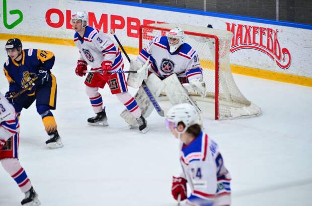 Тульский АКМ и пензенский «Дизель» завершили второй период вничью 0:0