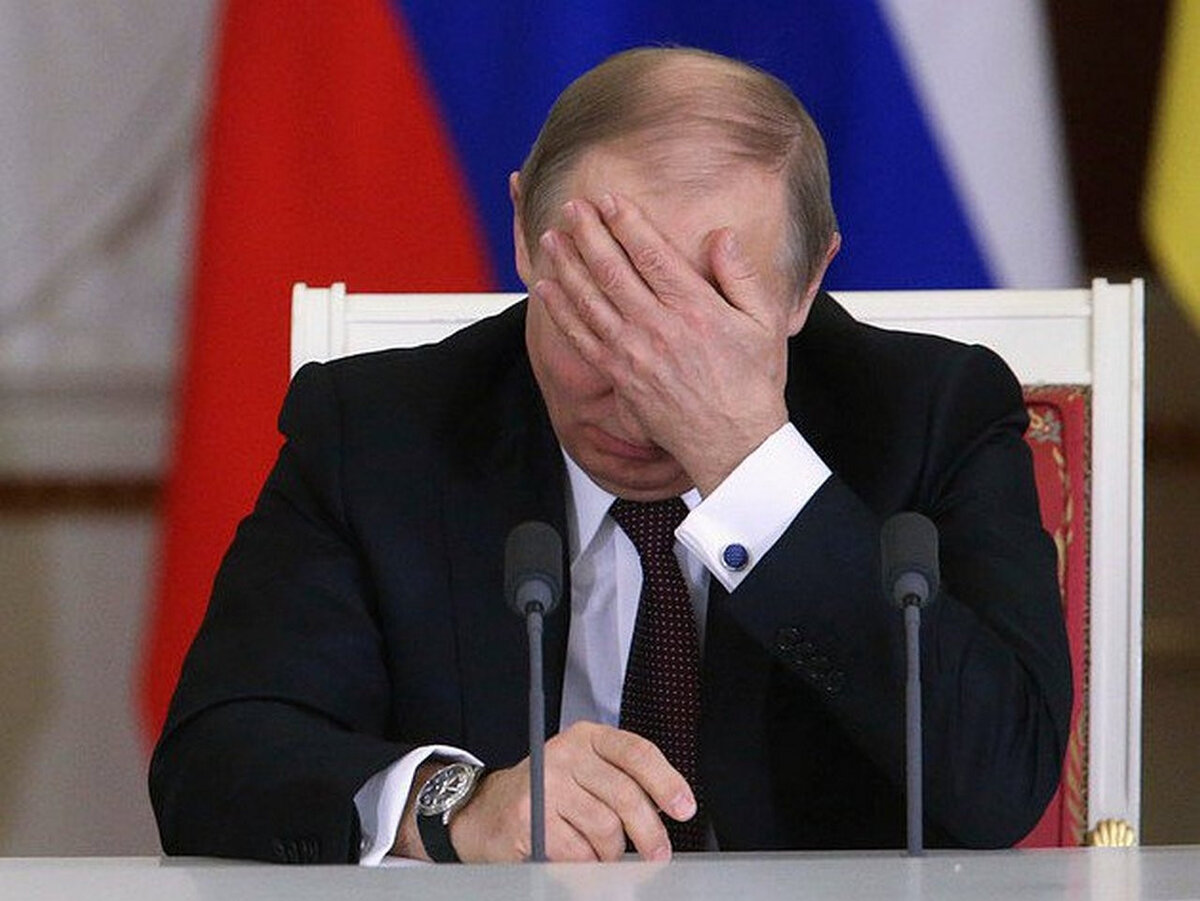 Несколько дней назад мы уже писали о том, как Запад пытается дестабилизировать обстановку внутри России, посредством вброса информации о проблемах со здоровьем у Владимира Путина.