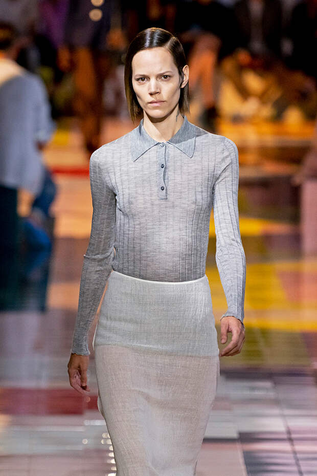 Prada весна-лето 2020