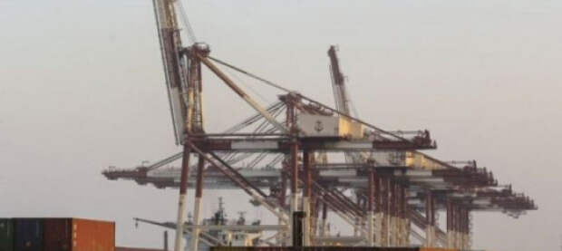 Трамп с помощью пошлин в 25% для партнёров Ирана наносит урон Международному транспортному коридору