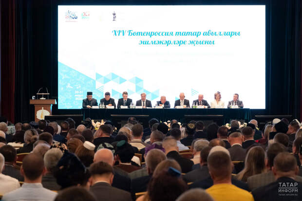 Рөстәм Миңнеханов татар авыллары эшмәкәрләренә: «Сез – безнең өчен үрнәк»