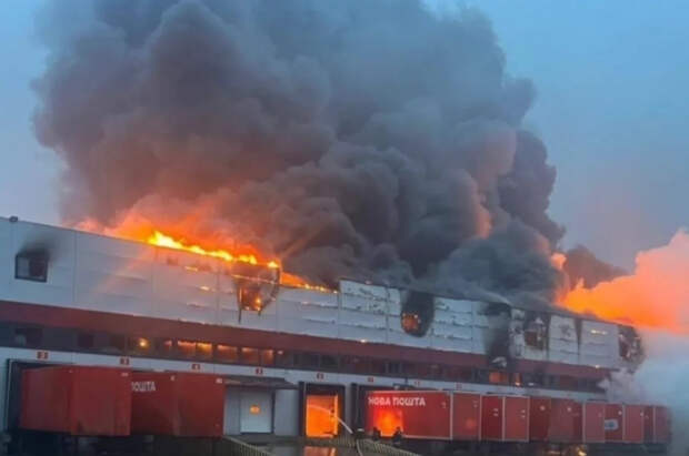 Луцк накрыл черный «гриб»: взрыв тайного объекта попал на видео