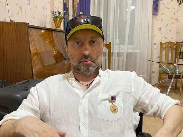 Звезды простились с участником КВН из «Сборной Пятигорска» Павлом Козмопулосом