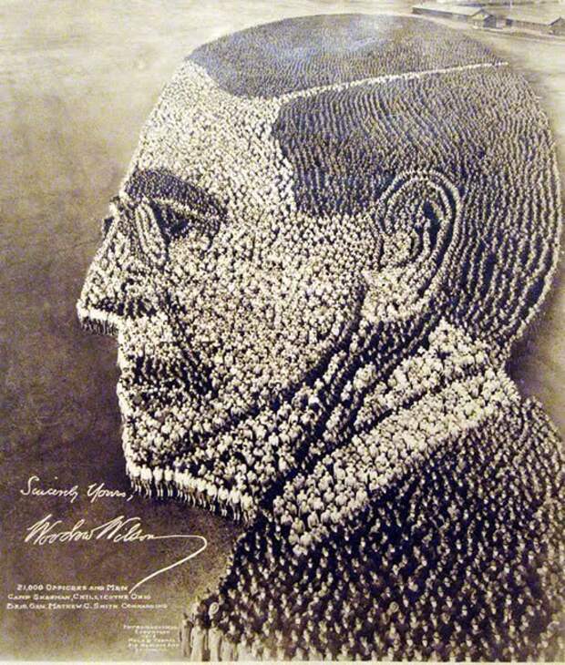 Портрет президента Вудро Вильсона, состоящий из 21 000 офицеров и мужчин в Лагерь Шерман, Чилликот, штат Огайо, 1918 инетресное, старые забавы, факты, фигуры из людей, флешмоб