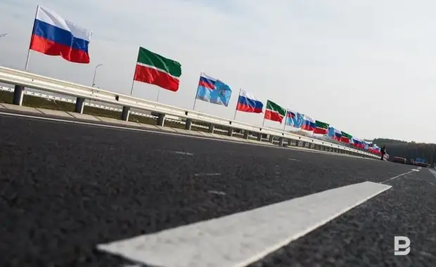 Хазиев: на строительстве М-7 "Волга" на участке обхода Нижнекамска круглосуточно работает 307 человек