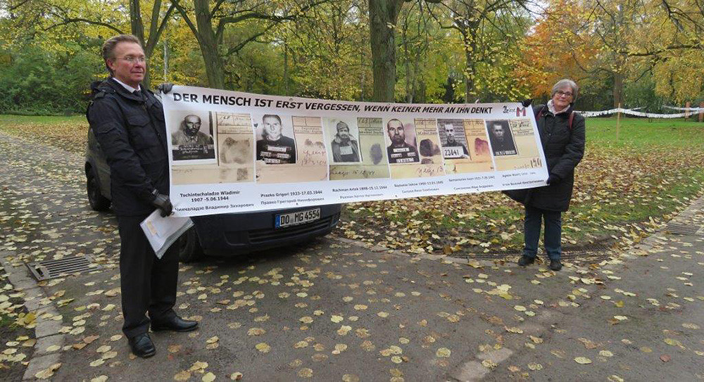 Как простые европейцы находят погибших советских воинов